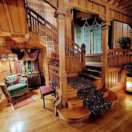 Alexander Mansion Bed & Breakfast Winona Exterior photo