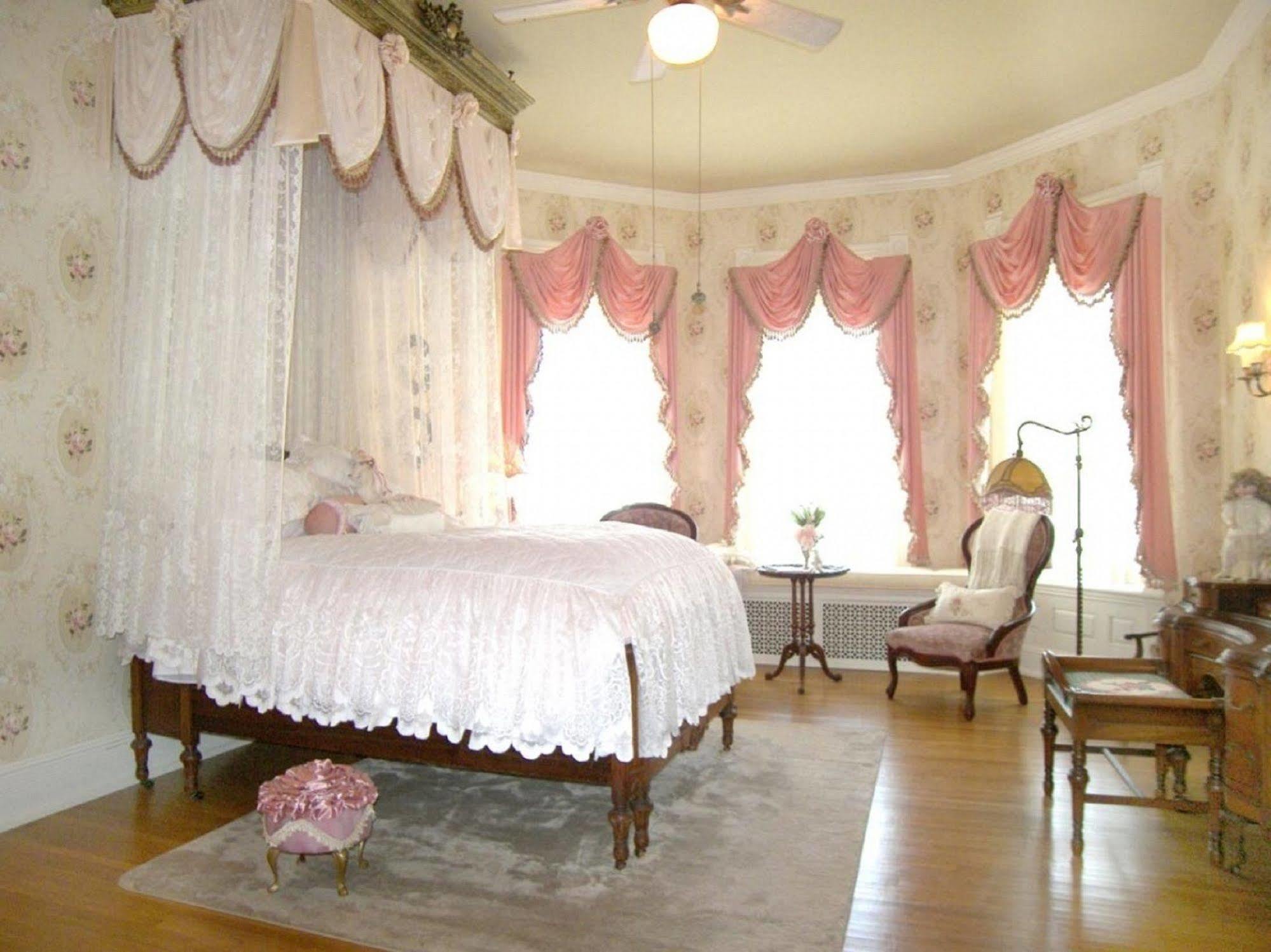 Alexander Mansion Bed & Breakfast Winona Exterior photo