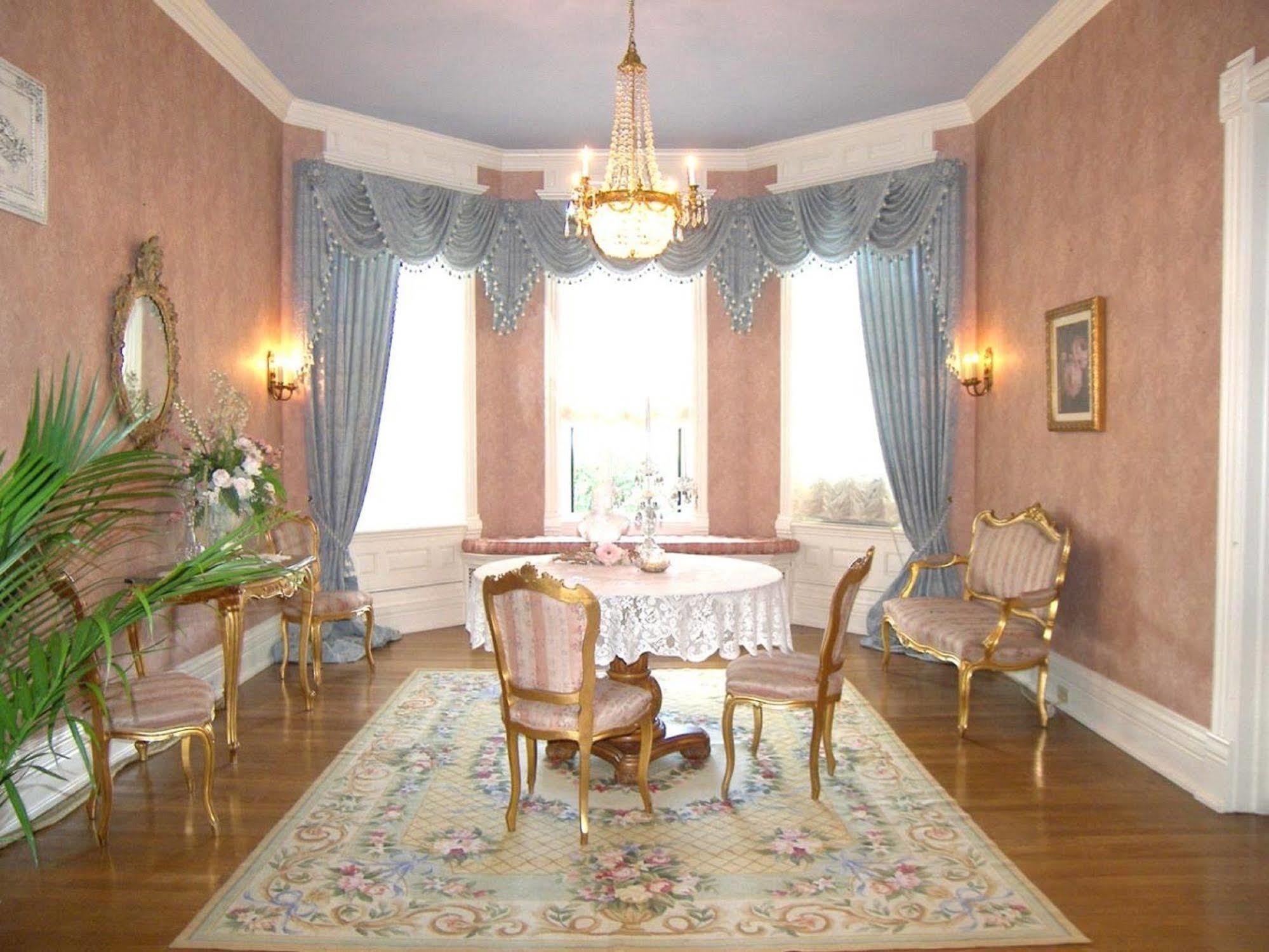 Alexander Mansion Bed & Breakfast Winona Exterior photo